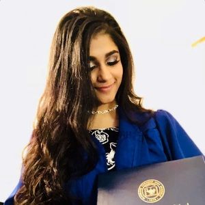 Meet your Posher, Yusra